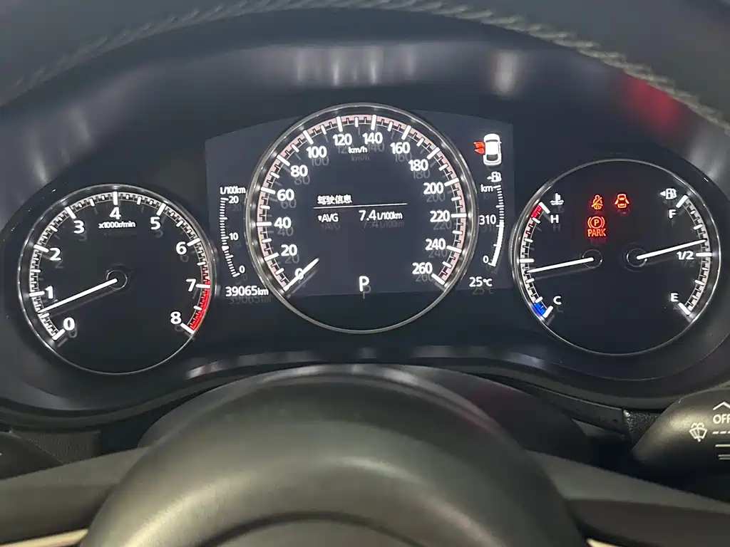 Mazda CX-30 2022 — фото 7