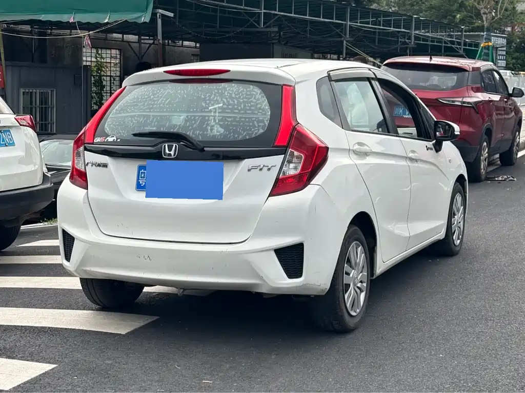Honda Fit 2015 — фото 4