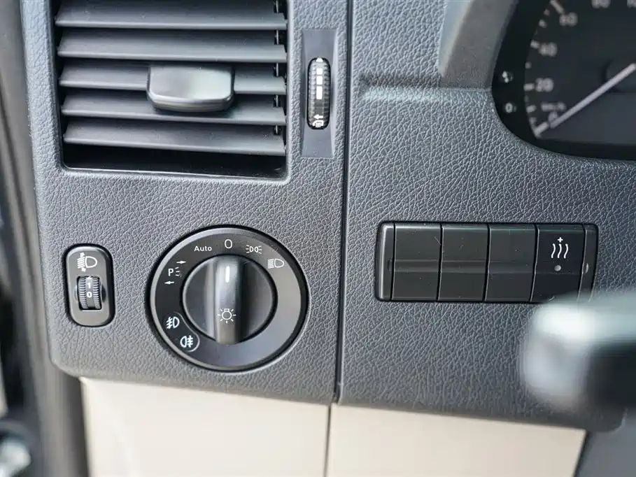 Mercedes-Benz Sprinter 2016 — фото 16