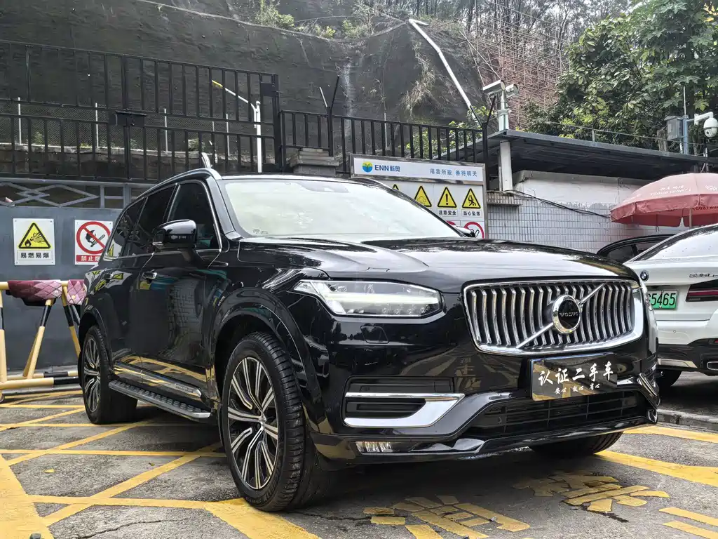 Volvo XC90 2021 — фото 2