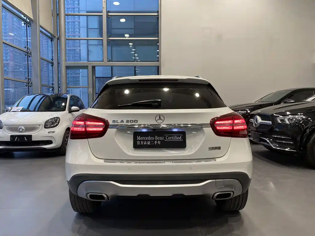 Mercedes-Benz GLA 2017 — фото 17