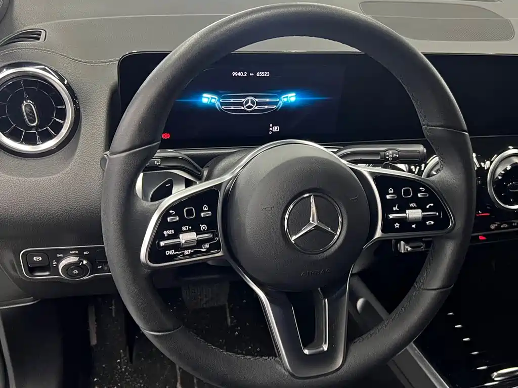 Mercedes-Benz GLB 2021 — фото 12