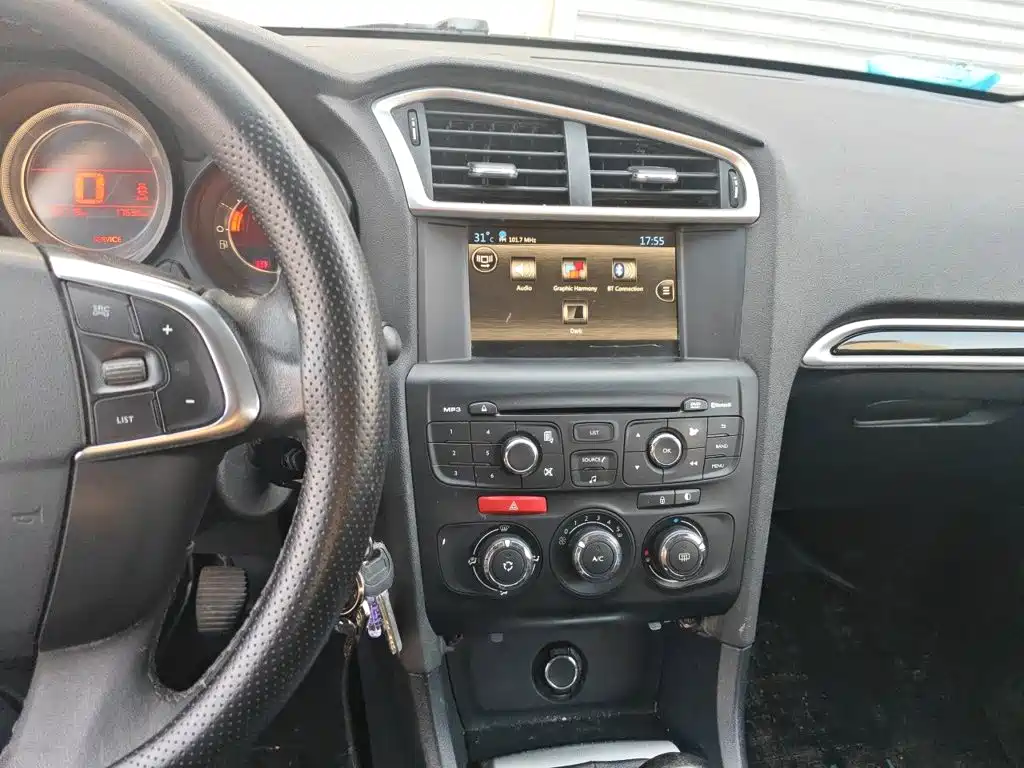 Citroën C4L 2016 — фото 14