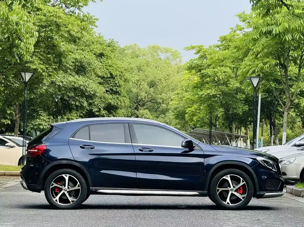 Mercedes-Benz GLA 2018