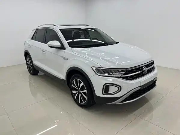 Volkswagen T-Roc 2024