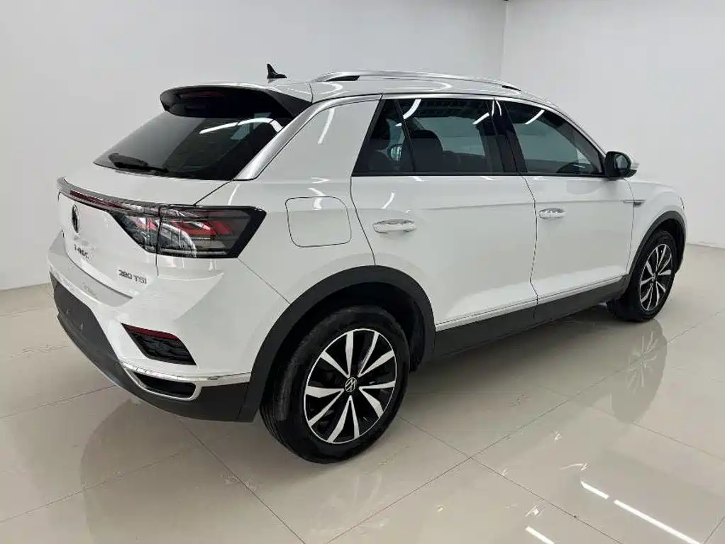 Volkswagen T-Roc 2024 — фото 4