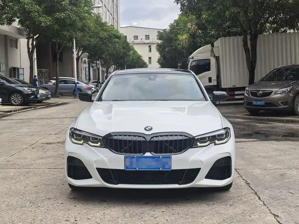 BMW 3 Series 2020