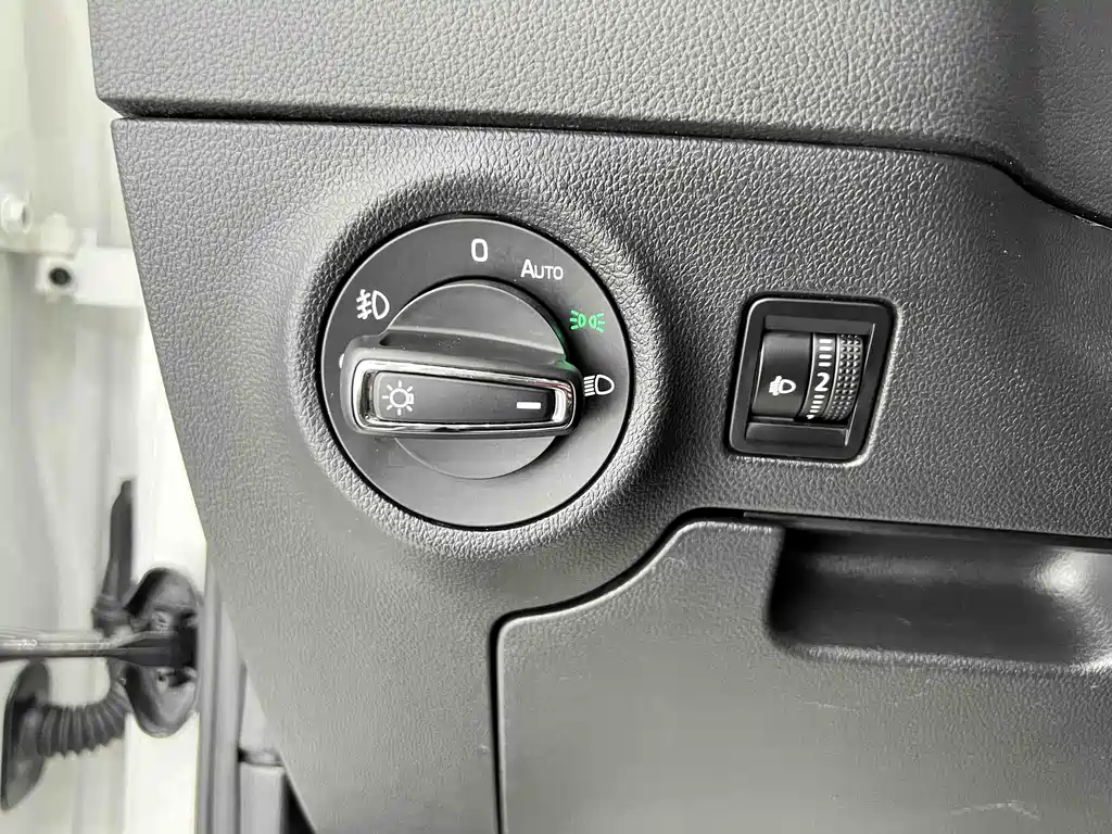 Skoda Karoq 2022 — фото 10