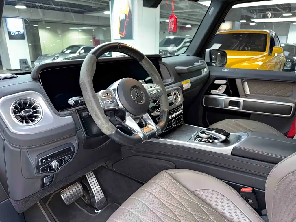 Mercedes-Benz G-Class AMG 2023 — фото 10