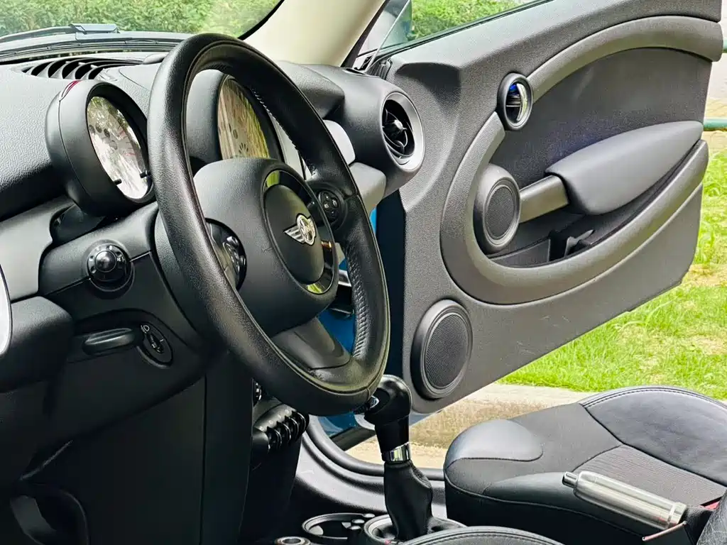 MINI Clubman 2013 — фото 11