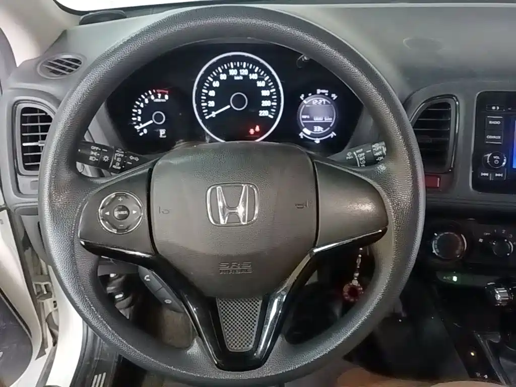 Honda Vezel 2016