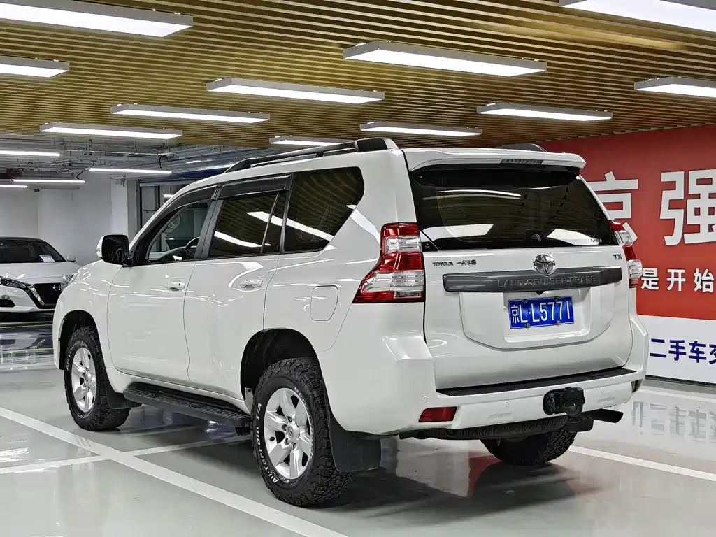 Toyota Prado 2017 — фото 4