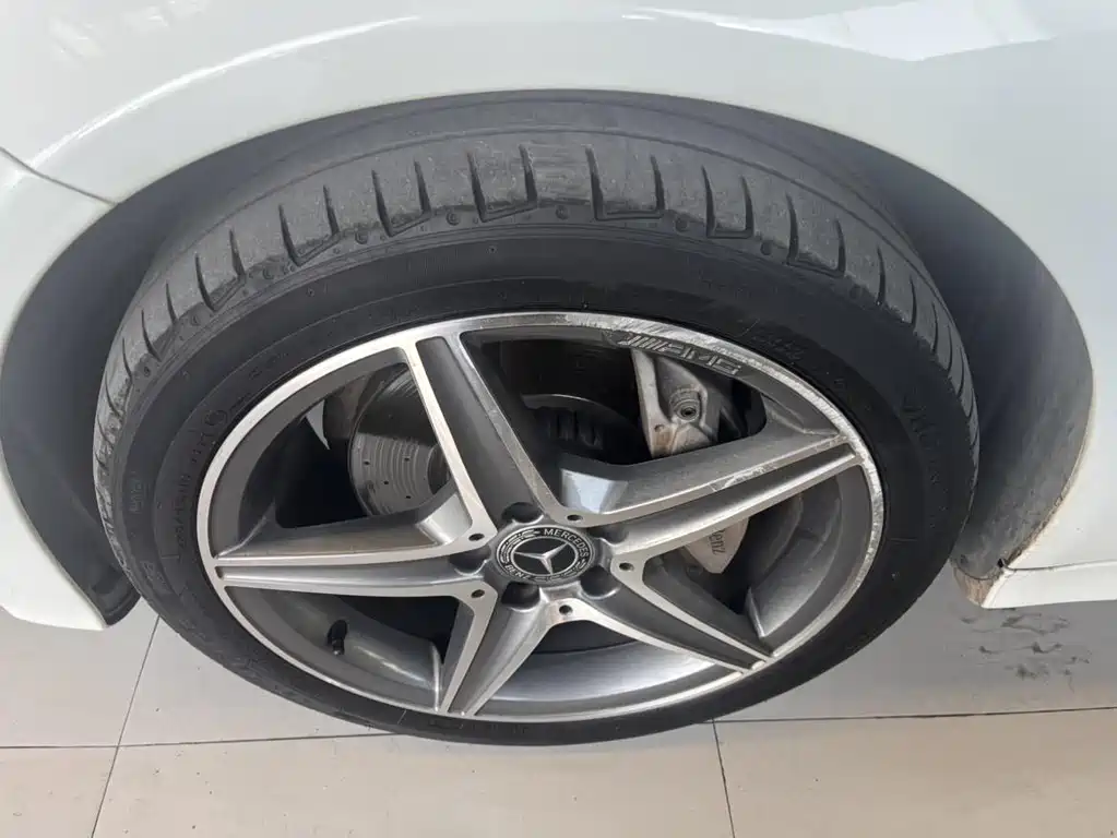 Mercedes-Benz C-Class 2017