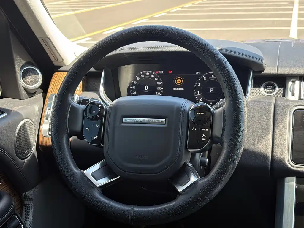 Land Rover Range Rover 2019 — фото 10