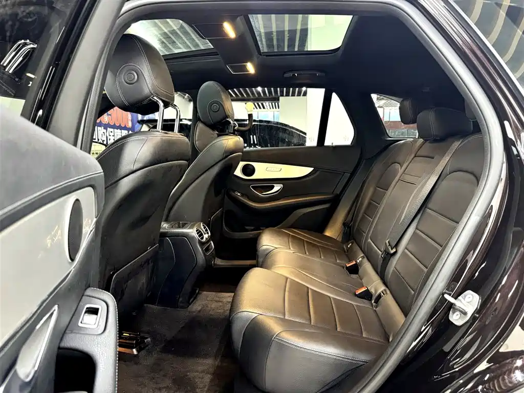 Mercedes-Benz GLC 2020 — фото 12