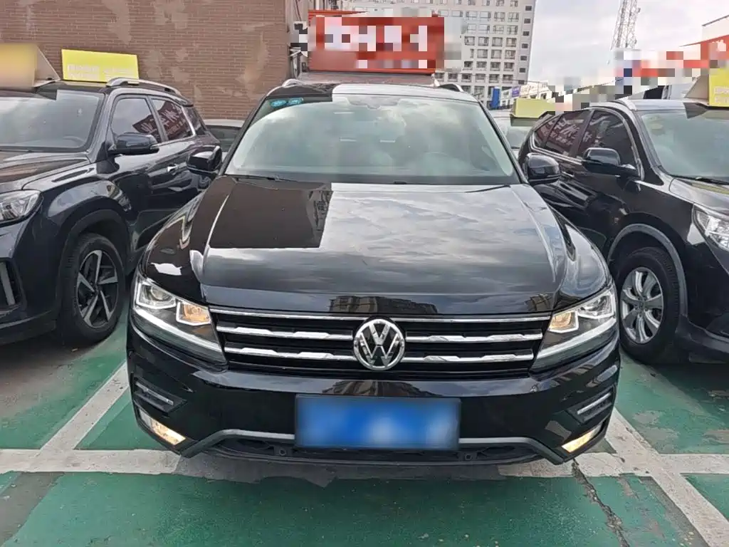 Volkswagen Tiguan L 2020 — фото 3