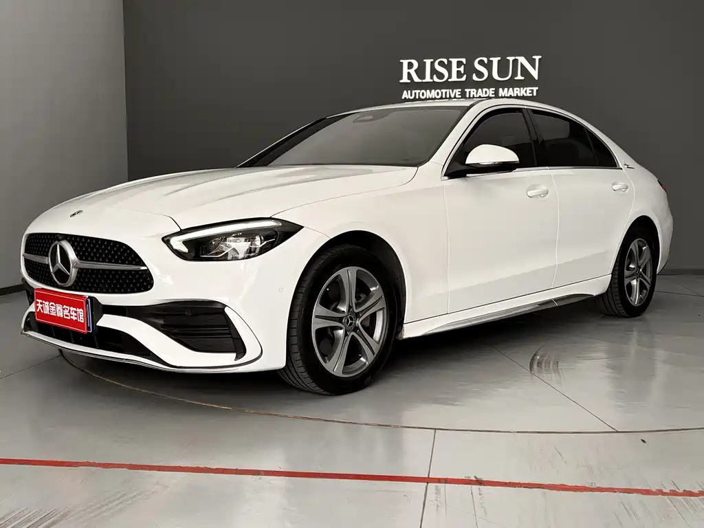 Mercedes-Benz C-Class 2023