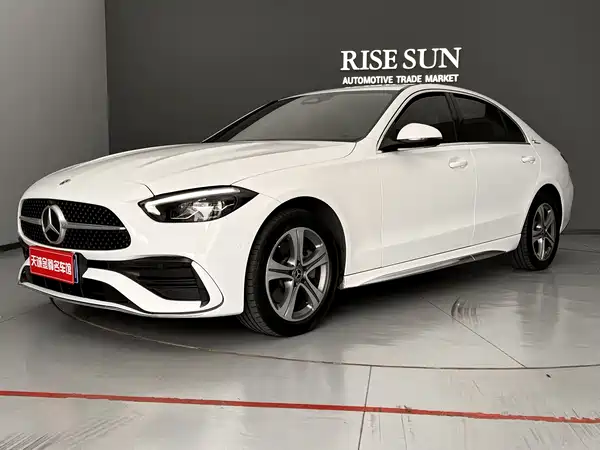 Mercedes-Benz C-Class 2023