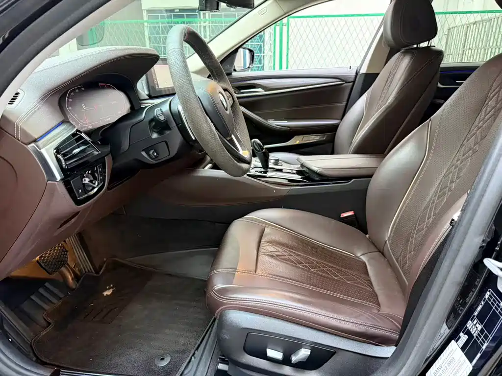 BMW 5 Series 2020