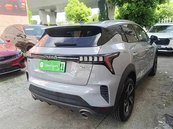 Lynk & Co 06 EM-P 2021