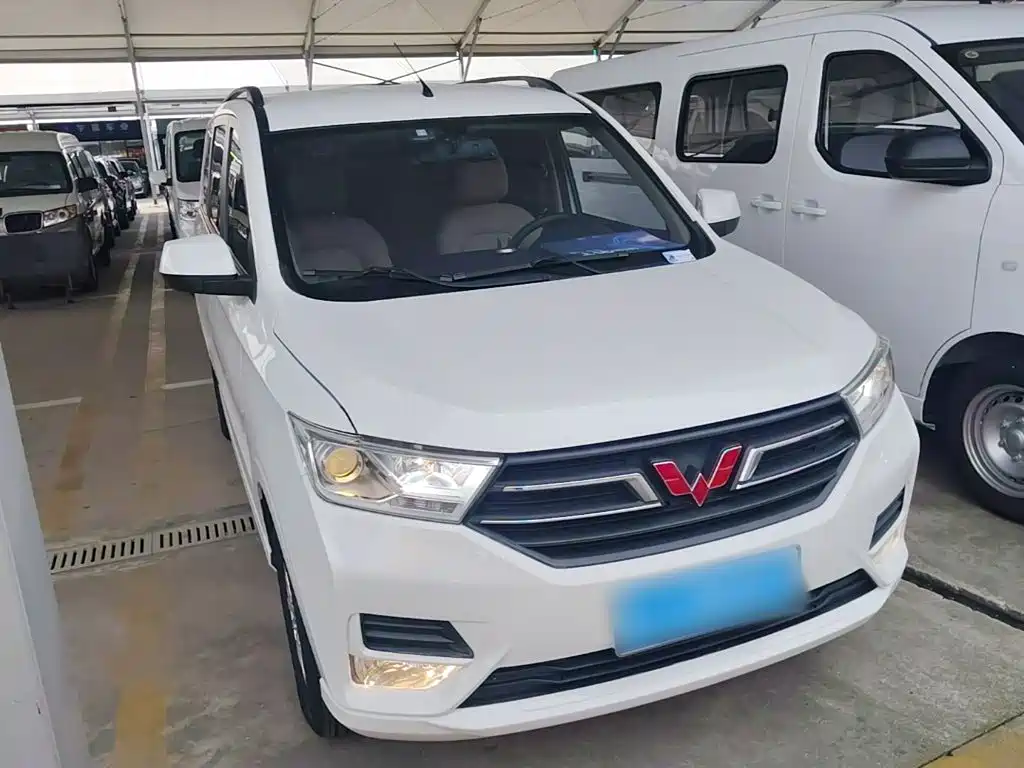Wuling Hongguang 2022