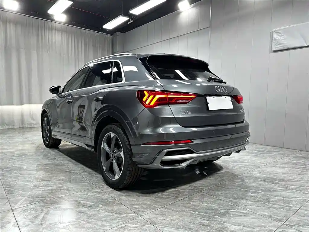 Audi Q3 2022