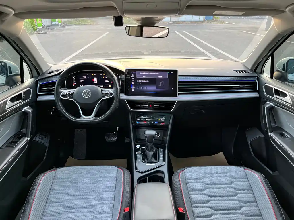 Volkswagen Tiguan L New Energy 2023 — фото 16
