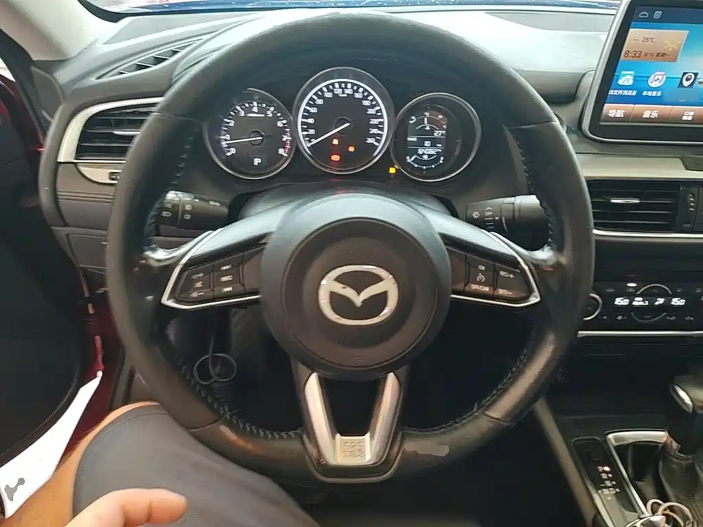 Mazda Atenza 2018 — фото 11