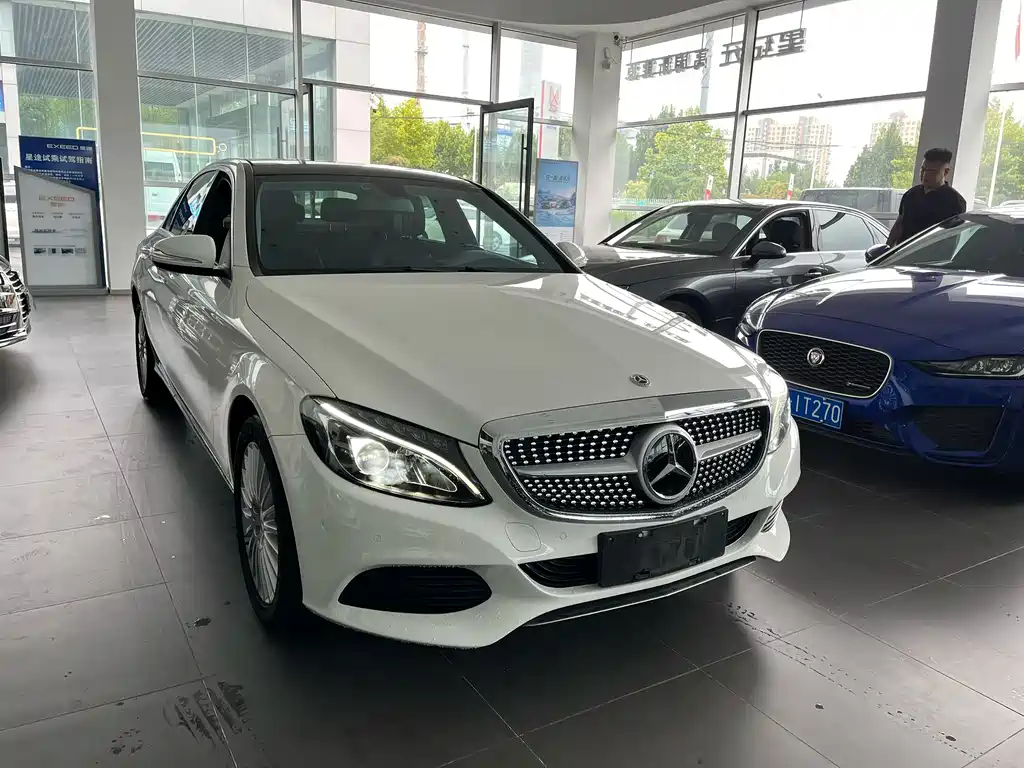Mercedes-Benz C-Class 2015