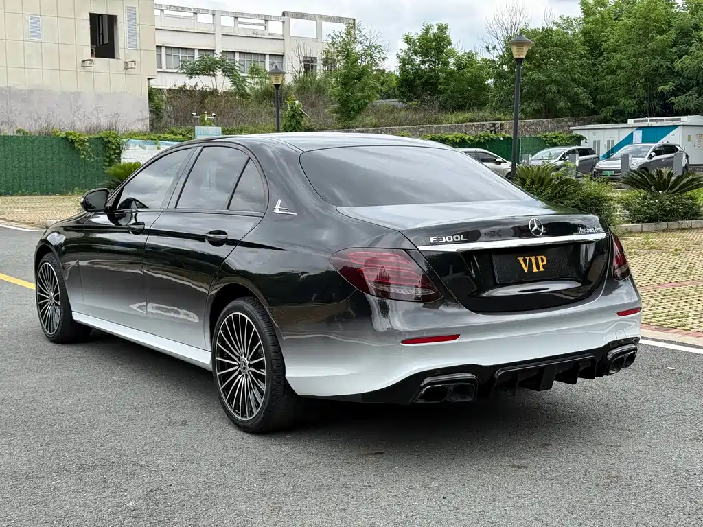 Mercedes-Benz E-Class 2017