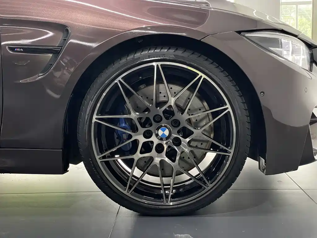 BMW M4 2018 — фото 5