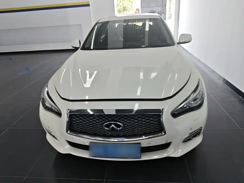 Infiniti Q50L 2016