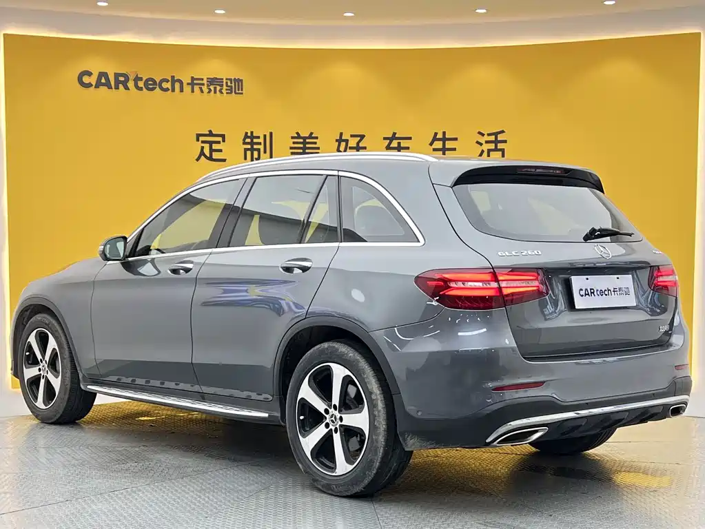 Mercedes-Benz GLC 2018 — фото 26