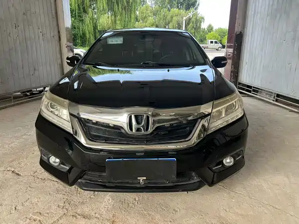 Honda Crider 2013
