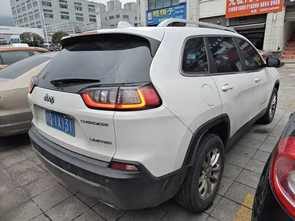 Jeep Cherokee 2019