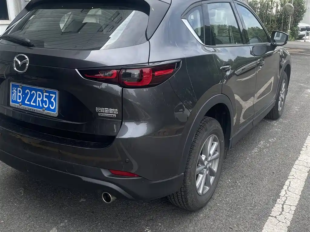 Mazda CX-5 2025