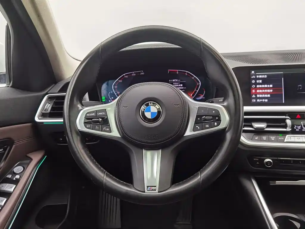 BMW 3 Series 2021 — фото 11
