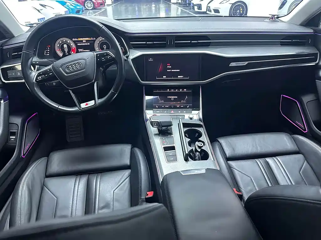 Audi A7 2021 — фото 11