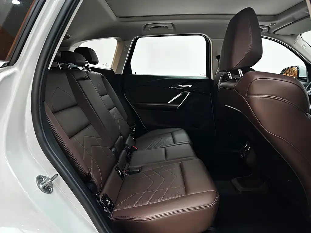BMW X1 2023 — фото 15