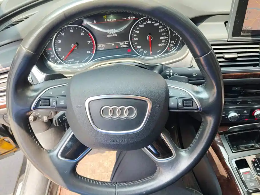 Audi A6L 2017 — фото 15