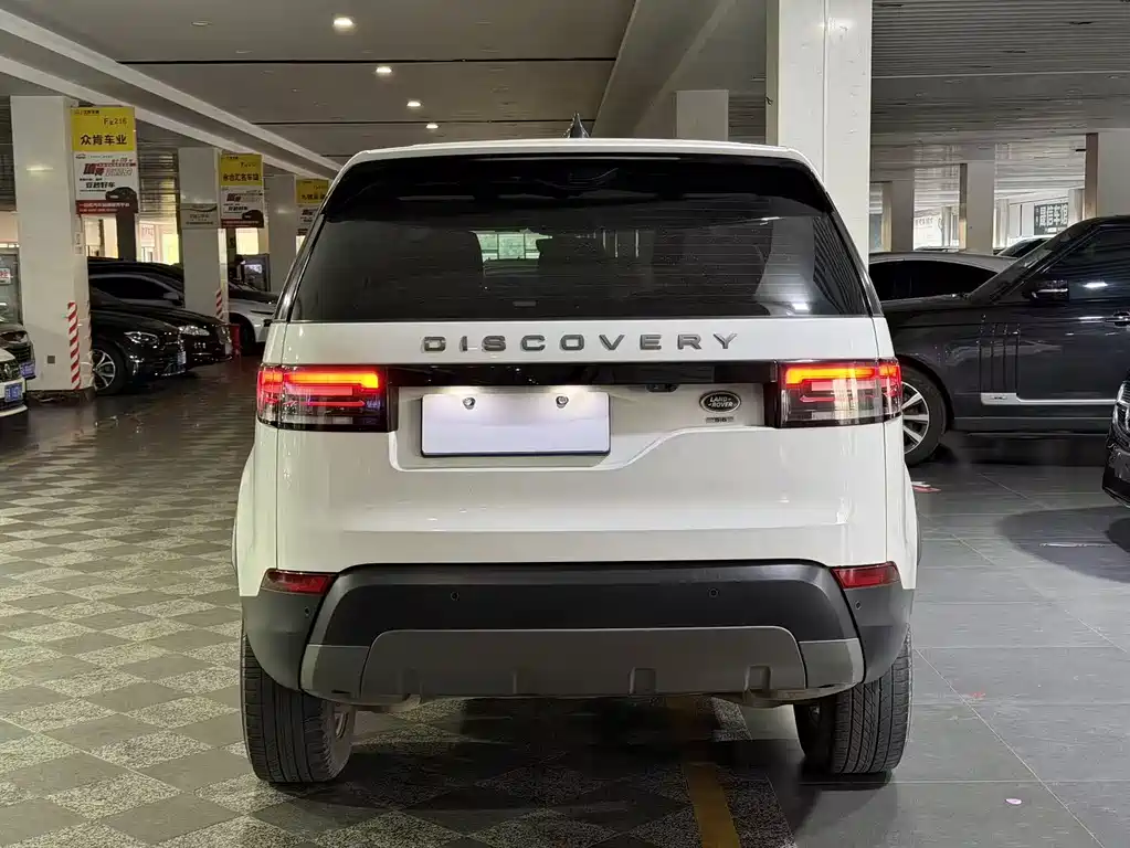 Land Rover Discovery 2019 — фото 5