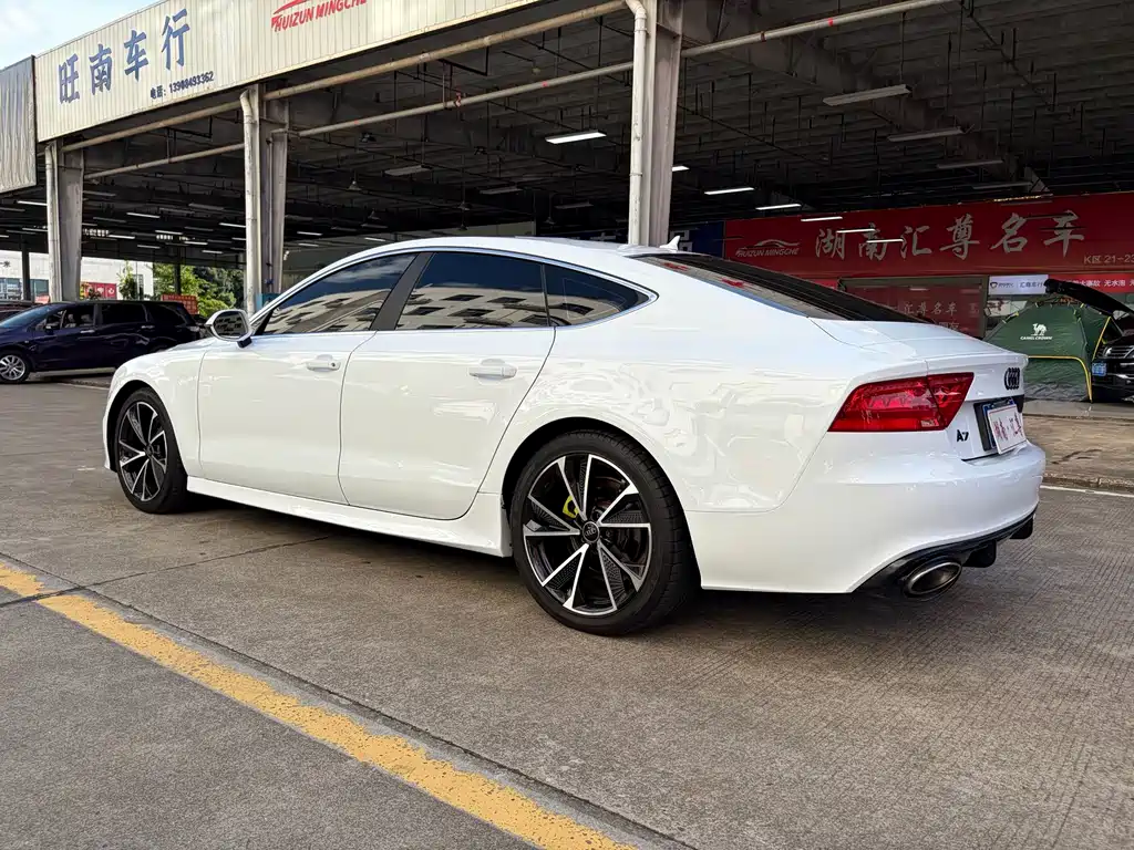 Audi A7 2015 — фото 17