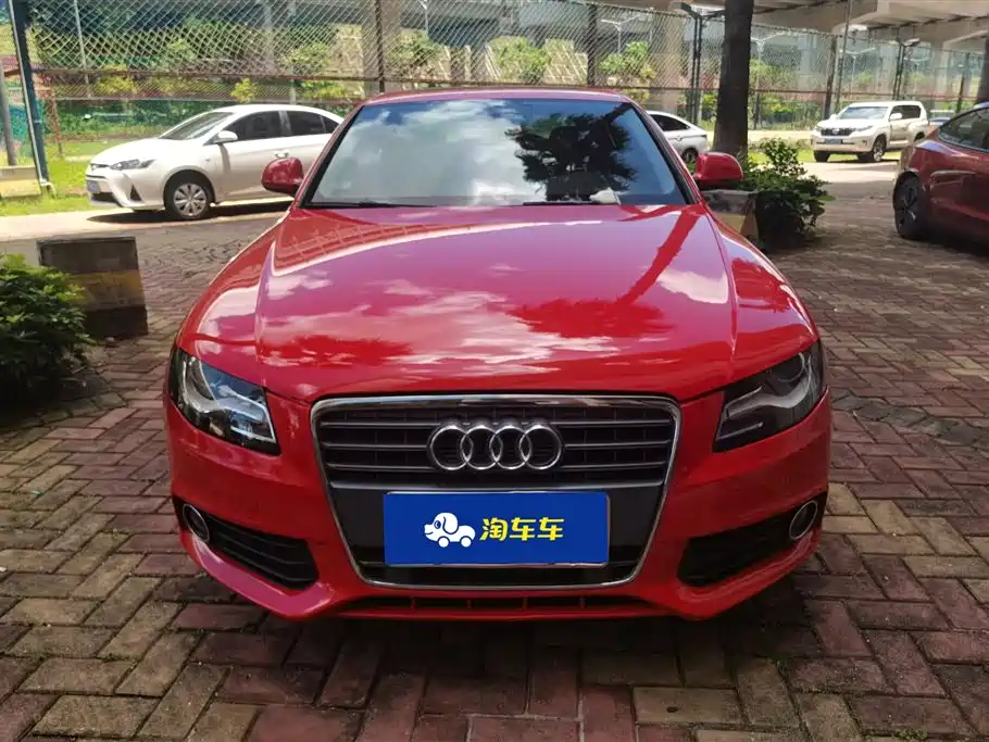 Audi A4L 2011