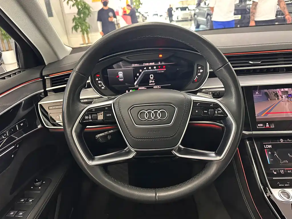 Audi A8 2023 — фото 12