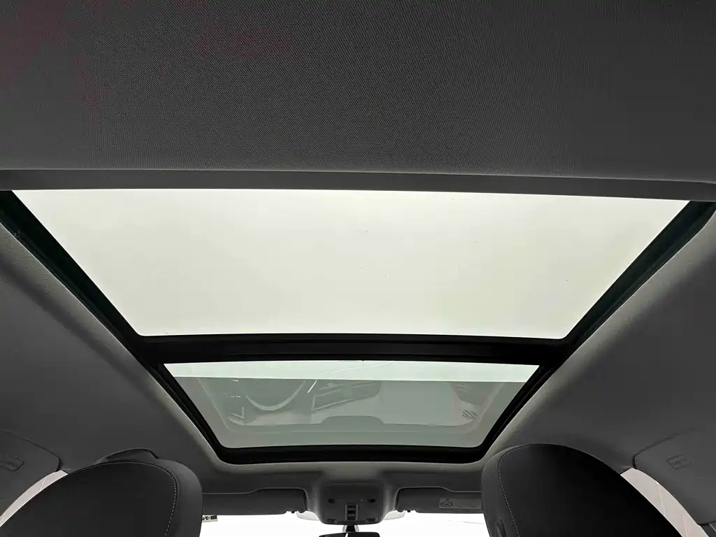 Audi Q3 2022 — фото 14