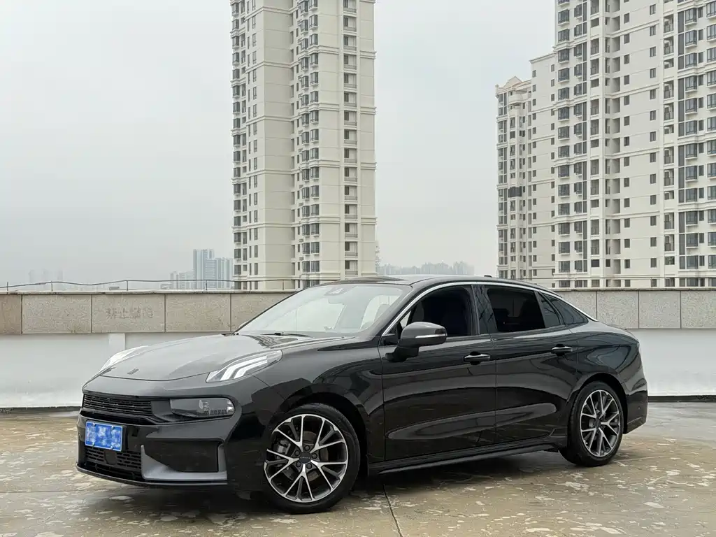 Lynk & Co 03 2022