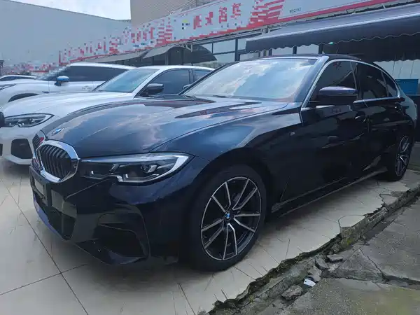 BMW 3 Series 2021