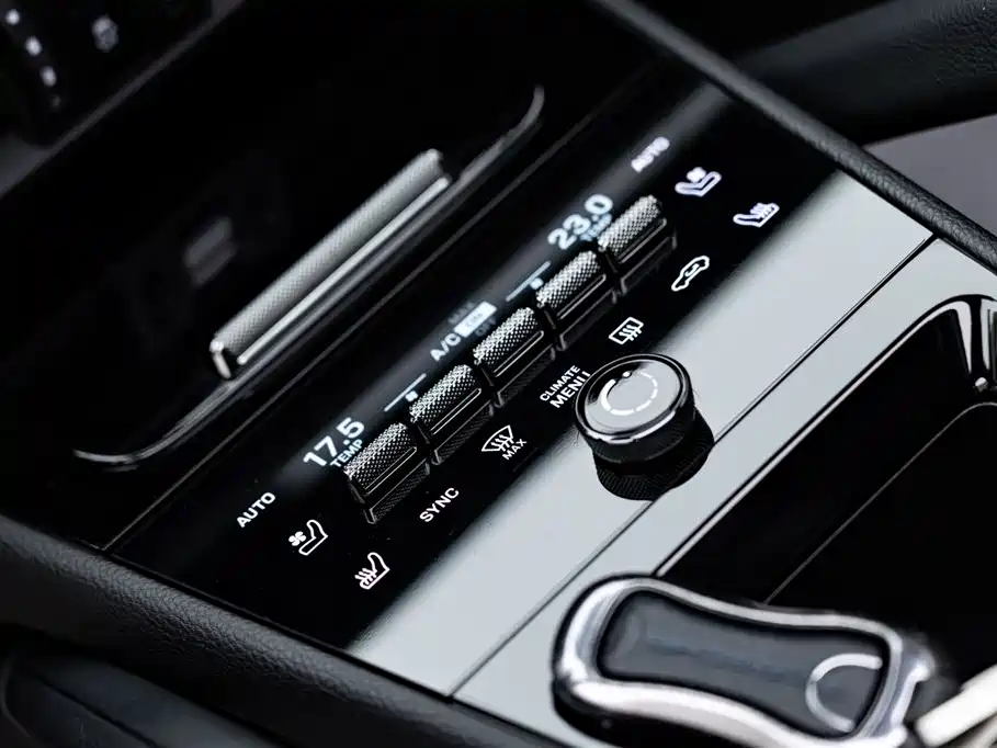 Porsche Cayenne 2024 — фото 14
