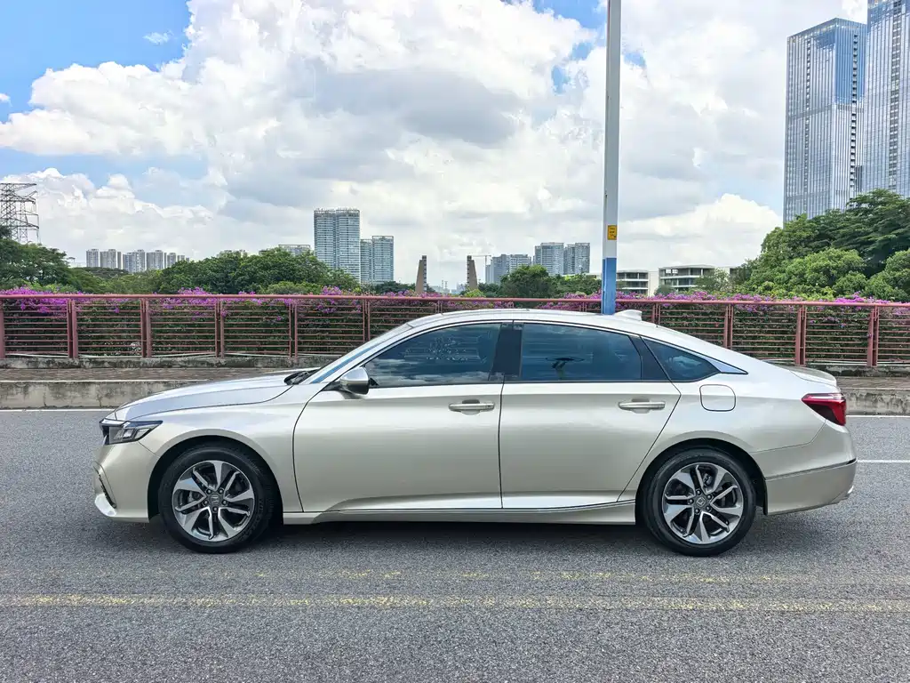 Honda Inspire 2019 — фото 19