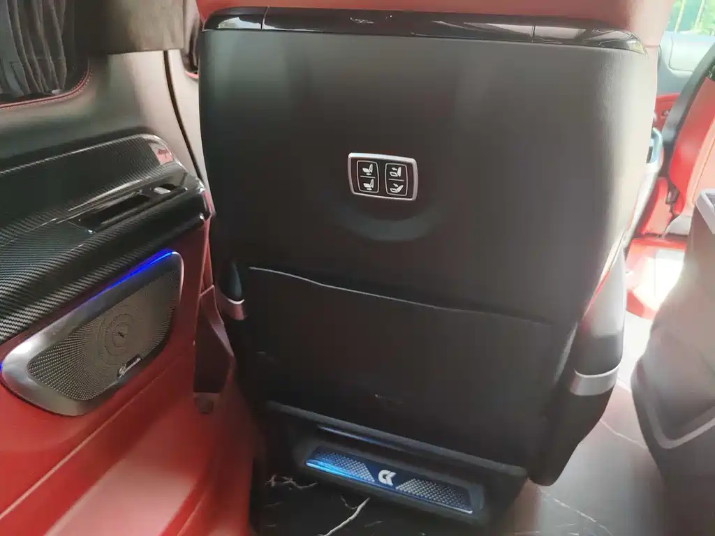 Mercedes-Benz Vito 2023 — фото 19